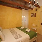 Homestay Olive Garden *